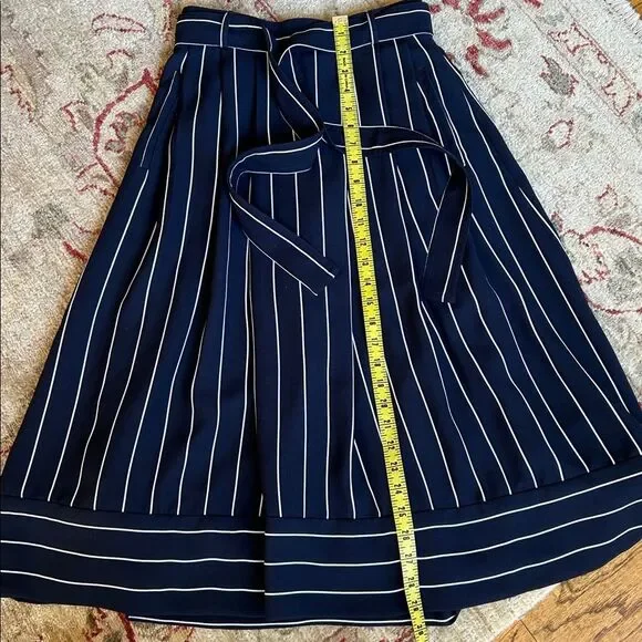 Banana Republic Striped A-Line Skirt in Navy and White - Picture 13 of 13